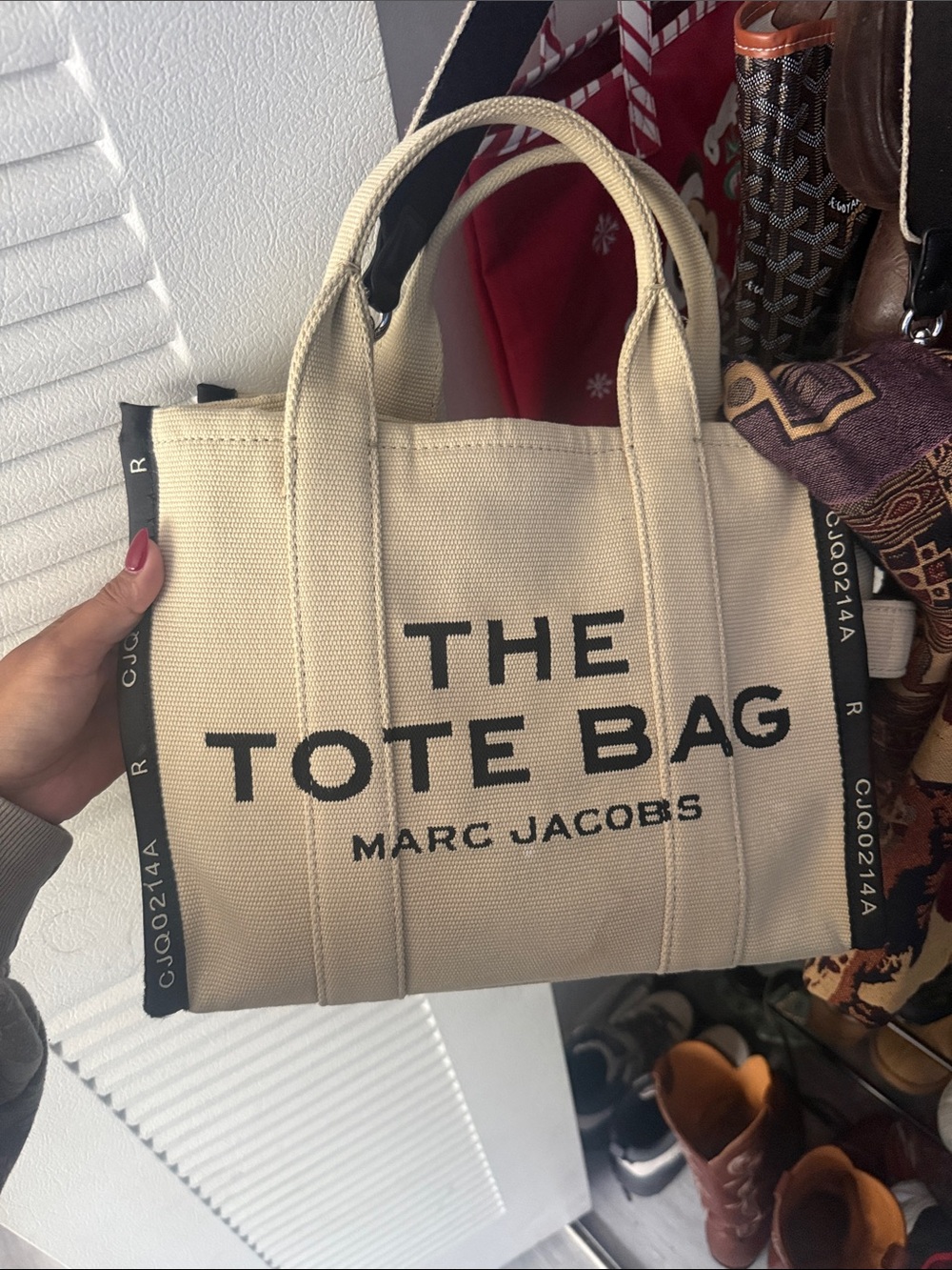 Marc Jacobs Canvas Tote Bag in Cream with Black Logo